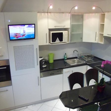Rozsa Apartman Appartement Hévíz Buitenkant foto
