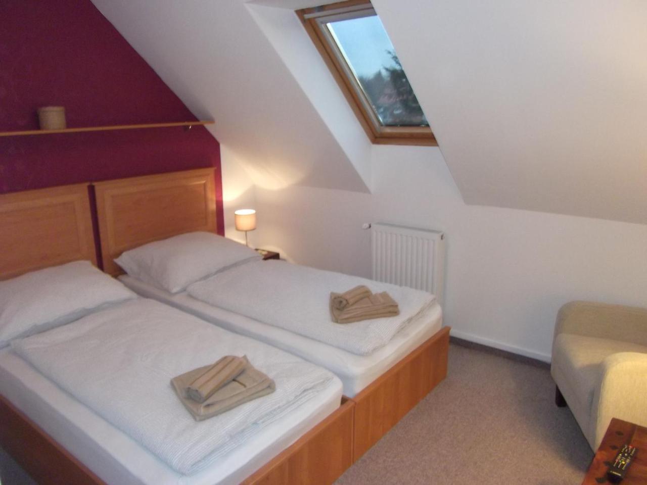 Rozsa Apartman Appartement Hévíz Buitenkant foto
